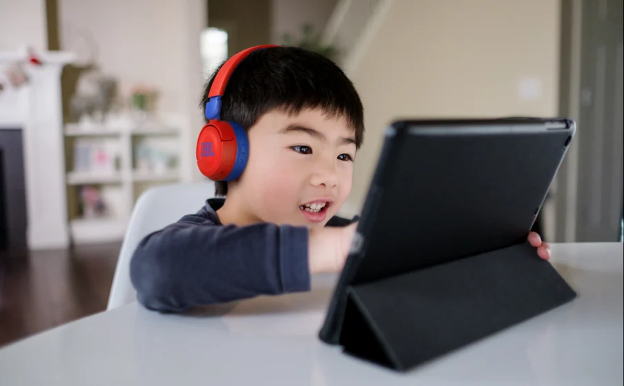JBL JR310 On-Ear Kids Headphones